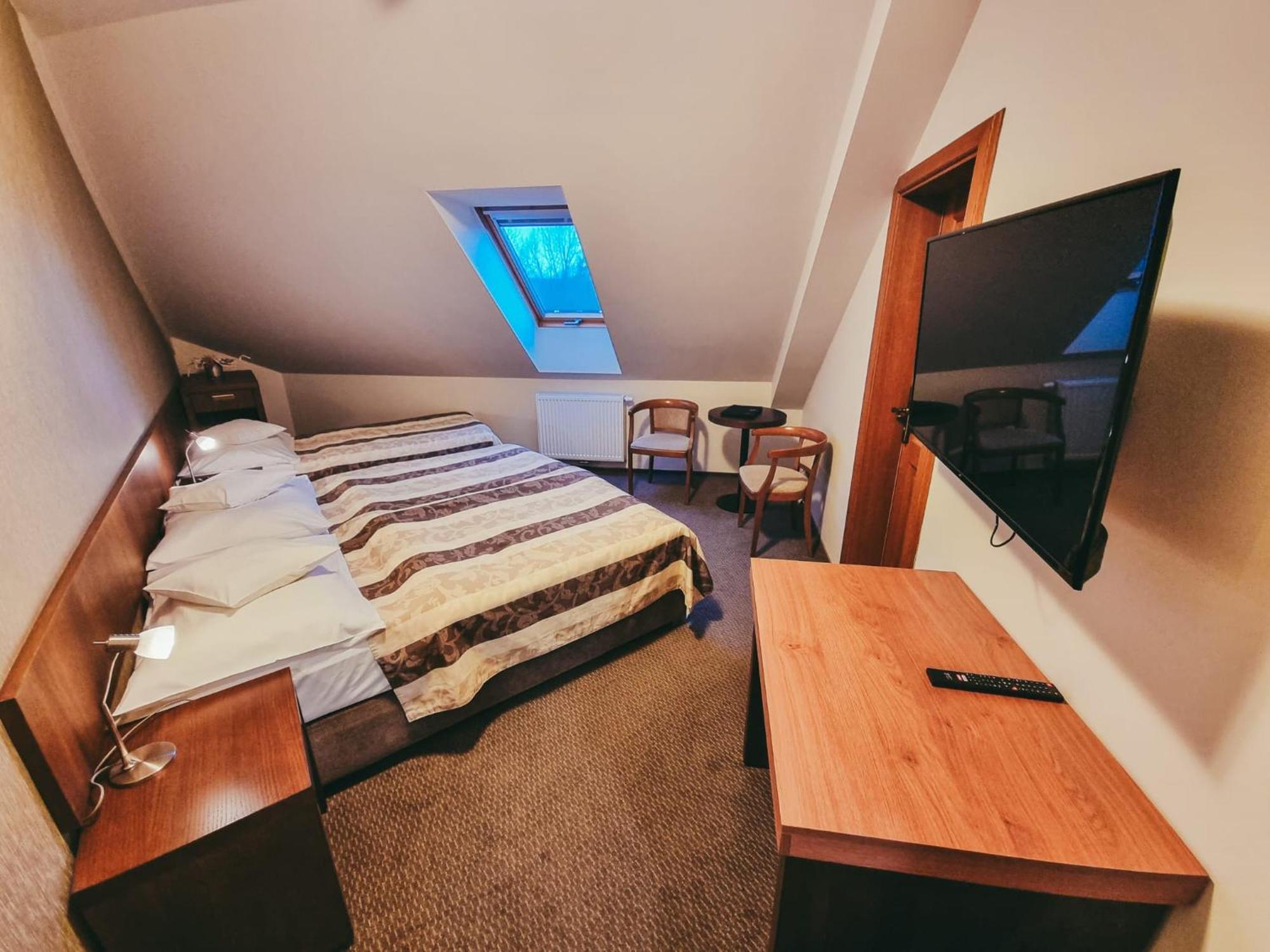 Hotel Mario 4*